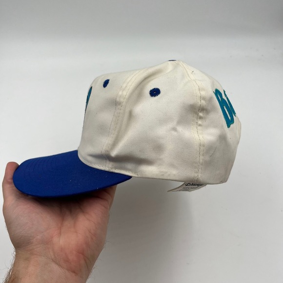 Disney Store Bashful Dwarf Snow White Snapback Hat Cap Embroidered Cream Blue - Picture 2 of 6